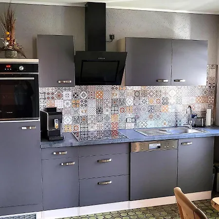 Apartment Regal In With Garden And Grill