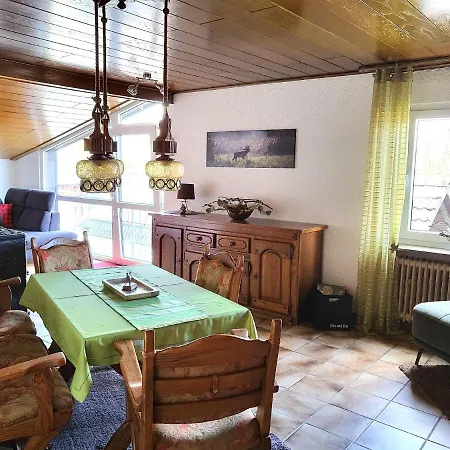 Regal In With Garden And Grill Apartment Pracht