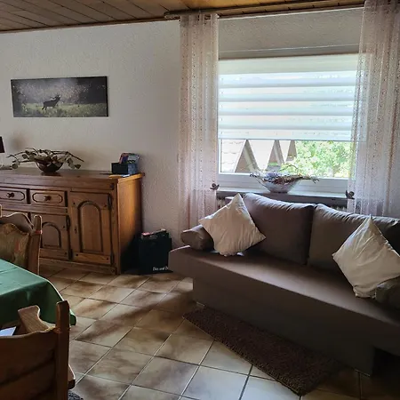 Regal In With Garden And Grill アパート