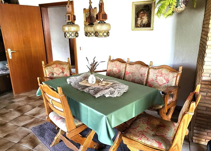 Regal In With Garden And Grill דירה *